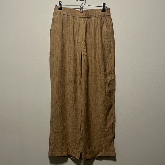 MADEWELL (NWT) Khaki Crinkle Crepe Pull On Wide Leg Cropped Pants, Size S - Picture 3 of 12